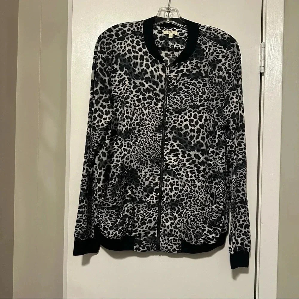 Kori America leopard print black cream blue zip up jacket size L